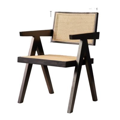 China RW-002 Rattan Style Restaurant Chandigarh Dining Chair Hot Sale Japanese Cane Rattan Wicker Dining Arm Nordic Wooden Chair à venda