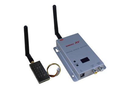 China 200mW Analogue 2.4GHz Wireless Transmitter With NTSC / PAL Video for sale