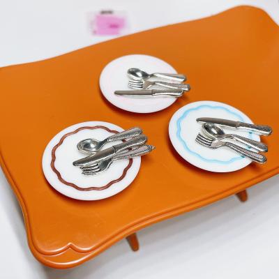 China DIY TOY 4pcs/set Doll House Alloy Knife Fork And Dish Set Miniature Kitchen Toy for sale