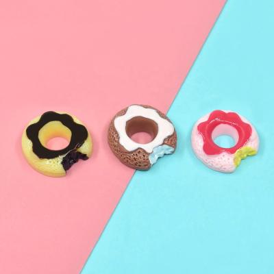 China Other Hot Selling Simulation Resin Cream Donuts Candy Chocolate Donuts Resin Crafts for sale