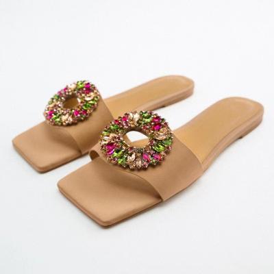 China Trendy 2022 Fashion Women Fashion Sandals Ladies Girls Slippers Summer Slides With Diamond And Low Heel for sale