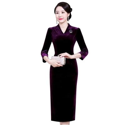 China 2021 Cheapest Most Popular Anti-wrinkle Elegant Dress Slim Bridal Cheongsam High-Grade Evening Dress Long Sleeve for sale