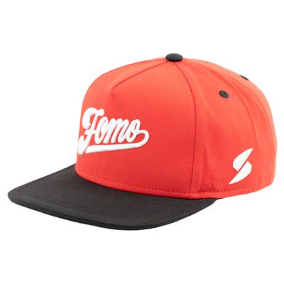 China COMMON Sports Custom Acrylic Embroidery Mens Logo 5 Panel Snapback Hats for sale