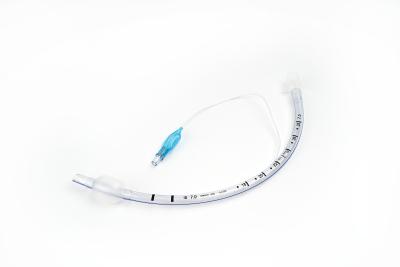 China Disposable Medical Consumables PVC Cuffed or Uncuffed Endotracheal Tube with 15mm Connector for sale