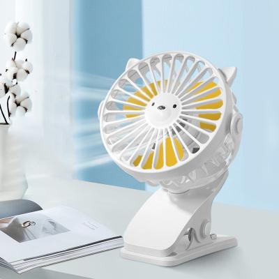 China Low Noise Humidification Fan USB Interface Charging Removable Mini Fan For Lunch Break Night Sleep for sale