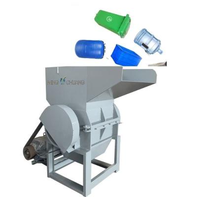 China Solid Knife Roller Plastic Basket Automatic Recycling Crusher 100% Recycling for sale