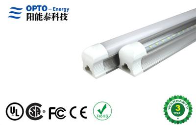 Chine Vibration de Comptible SMD3014 de lumière de l'économie d'énergie T8 LED Tubel résistante à vendre