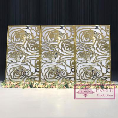 China Hotel / Banquet / Events / Furniture Royal Wedding Party Wedding Backdrop Gold Panel For Events Decoration for sale