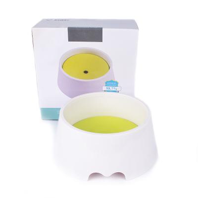 China Wholesales Automatic Cat Water Feeder Cat Water Mouth Cat Dog Pet Water Feeder Not Wet Floating Bowl for sale