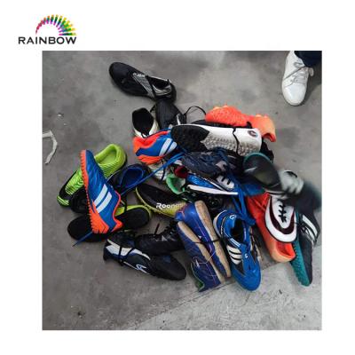 China Mixed Second Hand Football Soccer Boots Chinese And International Branded Shoes for sale