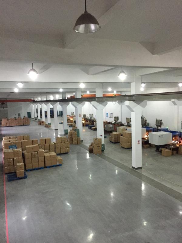 Verified China supplier - Ningbo Loyal Lighting Technology Co., Ltd.