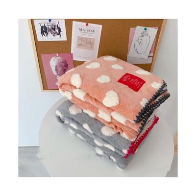 China 100% Custom Made Plush Blanket 100% Polyester High Quality Polyester Toddler Sleep Blanket PORTABLE Promotional for sale