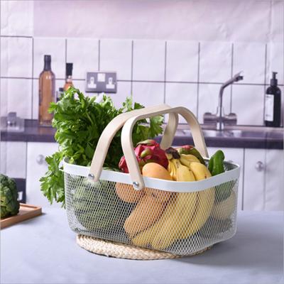 China Bath Organizer Iron Storage Basket H17cm Metal Baskets With Wooden Handles for sale