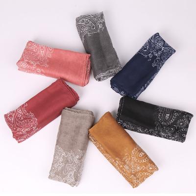 China The Newest Scarf Newest Bali Gauze Printed Women's Shawl Fashion Popular Warm Scarf Muslim Viscous Printed Scarf for sale