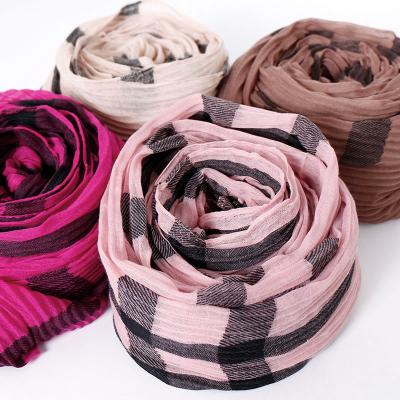 China Hot Newest Scarf Bali Yarn Wrinkled Scarf Indonesia Malaysia Bali Yarn Plaid Scarf Fashion Wrinkled Shawl Headdress Hijabs for sale