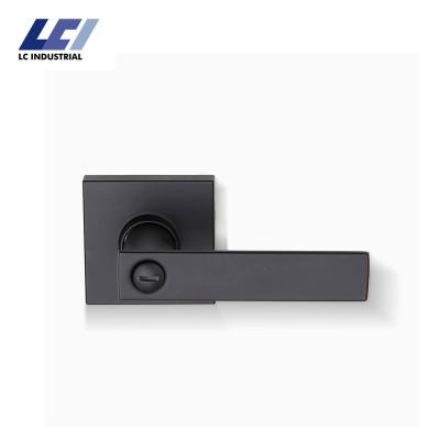 China Square Simple Design Lock Bedroom Bathroom Wooder Door Handle 31-51mm Door Thickness Manufacturer Matt Black Lever Handles for sale