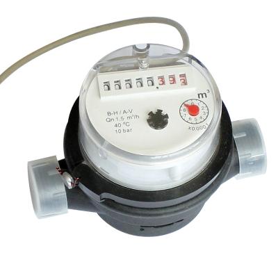 China AMR Single Jet Dry Type Plastic Water Meter With Pulse Output for sale