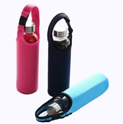 China Borosilicate 500ml/750ml Sustainable Leakproof Glass Drinking Water Bottle With Neoprene Sleeve With A Buckle For Outdoor Sport for sale