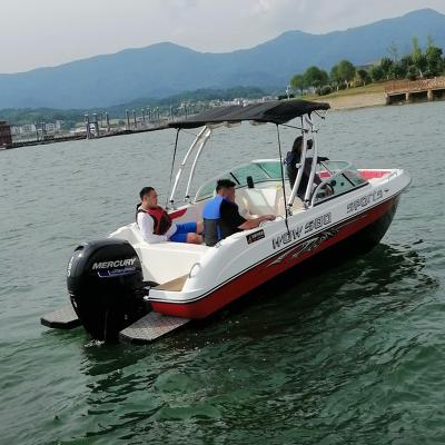 China Fiberglass CE Approved 19ft Fiberglass Material And Outdoor Sport Boat for sale