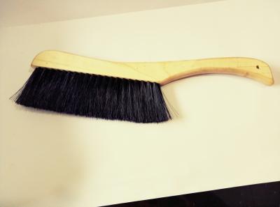 Chine Brosse de nettoyage en bois faite sur commande de poignée pour le nettoyage de tapis de tapis de lit à vendre