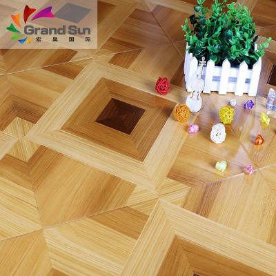 China Easy Maintenance Parquet Design Laminate Flooring / Laminate Parquet for sale