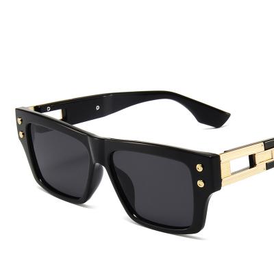 China Factory new product fashionable new sunglasses high quality plastic frame plastic sunglasses for sale