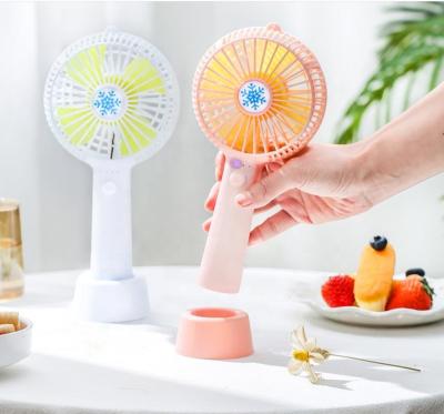 China USB Mini Fan Hotel Student Small Portable Handheld Desktop Small Fan Electric Handheld Fan for sale