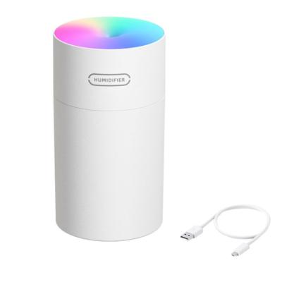 China 270ML Car Air Humidifier Mini Portable USB Refilling Mist Atomizer Ultrasonic Bedroom Humidifier for sale