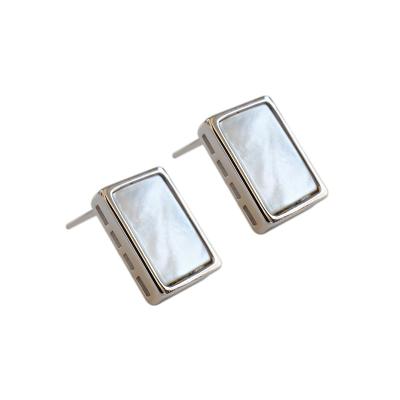 China Wholesale Korean Edition AEKKI 925 Sterling Silver Stud Temperament Women Simple Korean Geometric Square Stud Earrings Shell for sale