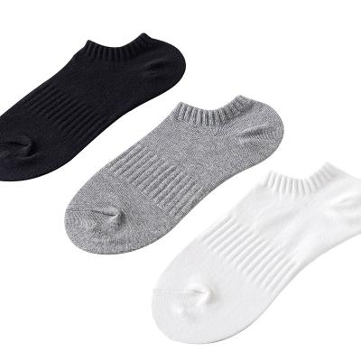 China Wholesale fashion high quality anti slip socks socks logo handle cheap character custom made funny fuzzy socks breathable for sale