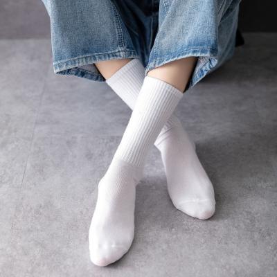 China Anti Slip Breathable HOT White Socks Cotton Women Socks Happy Grip Logo Custom Design Kawaii Socks Medias Ladies for sale