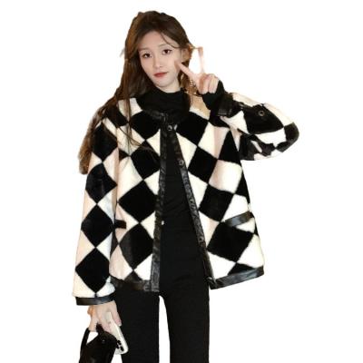 China Wholesale Supplier New Style Ladies Coats And Jackets Winter Checkerboard Fur Coats Breathable for sale