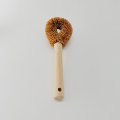 China Sustainable Eco-Friendly Kitchen Round Handle Brush Pan / Pot Vegetable Scrub Brush Coconut Fiber Dish Brush for sale