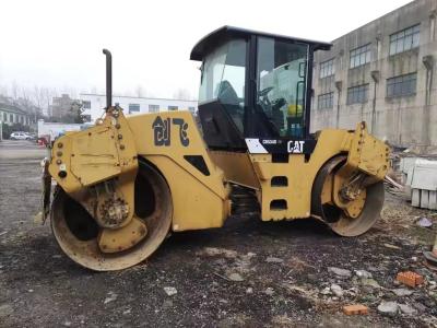 Chine CB534D Tandem Double Tambour Rouleau Compacteur Caterpillar Utilisé 12T à vendre