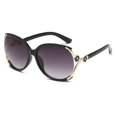 China Fashion Sunglasses 3276 Polarized Ladies PC Sunglasses High Quality Unique Lenses for sale