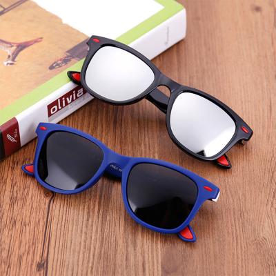 China Trendy Fashion Sunglasses 4195 Mirror PC Material Polarized Sunglasses For Men for sale