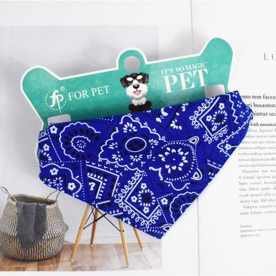 China Cute Dog Cat Accessories Bib Logo Print Dog Bibs Scarfs Bandanas Viable Custom Puppy Accessories for sale