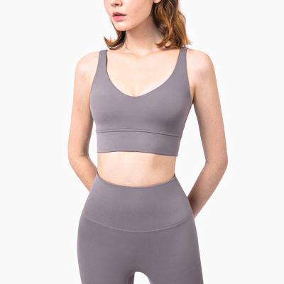 China 10 Colors Yoga Set Women Yoga Set Wicking Soft Elastic Workout Breathable Naked Feeling Running Set for sale