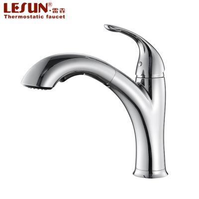 China 2020 Modern New Desgin Single Handle Kitchen Sink Hot Cold Water Mixer Tap Pull Out American Kitchen Faucet for sale