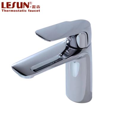 China LESUN Modern Water Saving Single Handle Brass Faucet, Basin Faucet, Deck Mounted for sale