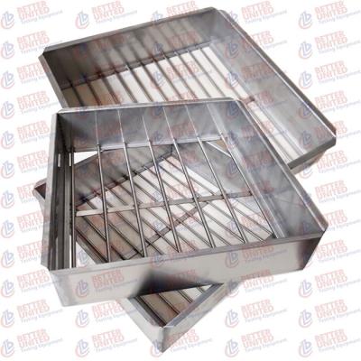 China EN 933-3 UNI 8520-18 Aggregate Testing Equipment Bar Sieves 271x271x75mm for sale