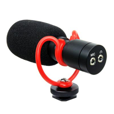 China Shock Mount 2022 Hot Selling Video Microphone With Shock Mount Livestream Recording Mic For Smartphone for sale