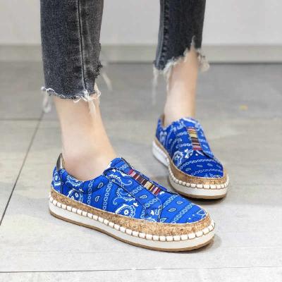 China Fashion Trend China Factory Wholesale Blue Paisley Slip On Bandana Print Shoes For Women for sale