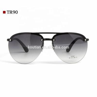 China Fashion sunglasses 2019 new trending men's sports sunglass UV400 for sale