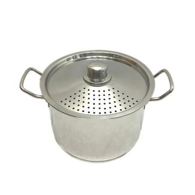 China Diameter 22cm SS Handle And Lid Sustainable Stainless Steel Casserole With Strainer Set Soup Pot Stock Cookware for sale