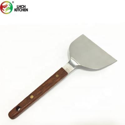 China Sustainable Professional Kitchen Tool Server Stainless Steel Hamburger Turner / Spatula With Wooden Handle for sale