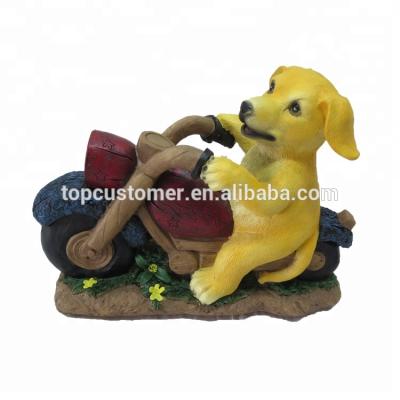 China European polyresin handmade decoration dog light cute solar polyresin decoration LED lamp for sale