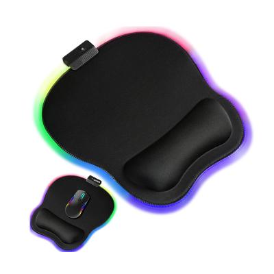 China With Custom Non-slip Base Cloth Lycra RGB Cycle Static Breathing Static Breathing Ergonomic Mouse Pad With Wrist Support for sale