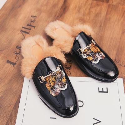 China Fashion Trend Designer Wholesale Custom Fashion Casual Slip On Fur Animal Hairy Slippers Fluffy Half Dress Leather Shoes Men Black Loafers for sale