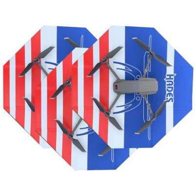 China 24 inch (60 cm) waterproof and reflective drone vertical landing pad double sided waterproof quickly foldable vertical landing pad for drones for sale